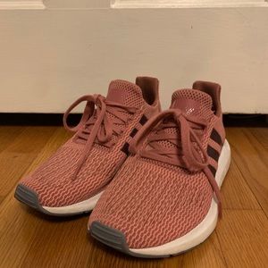 Adidas Women Swift Run Sneakers